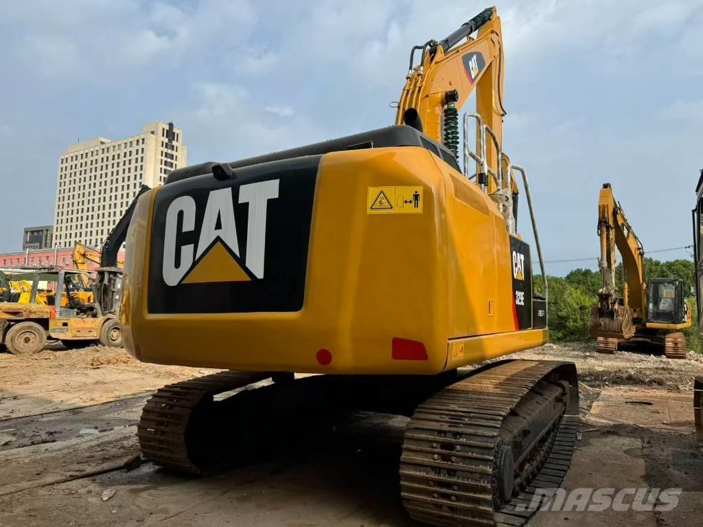 CAT 329 E حفارات زحافة