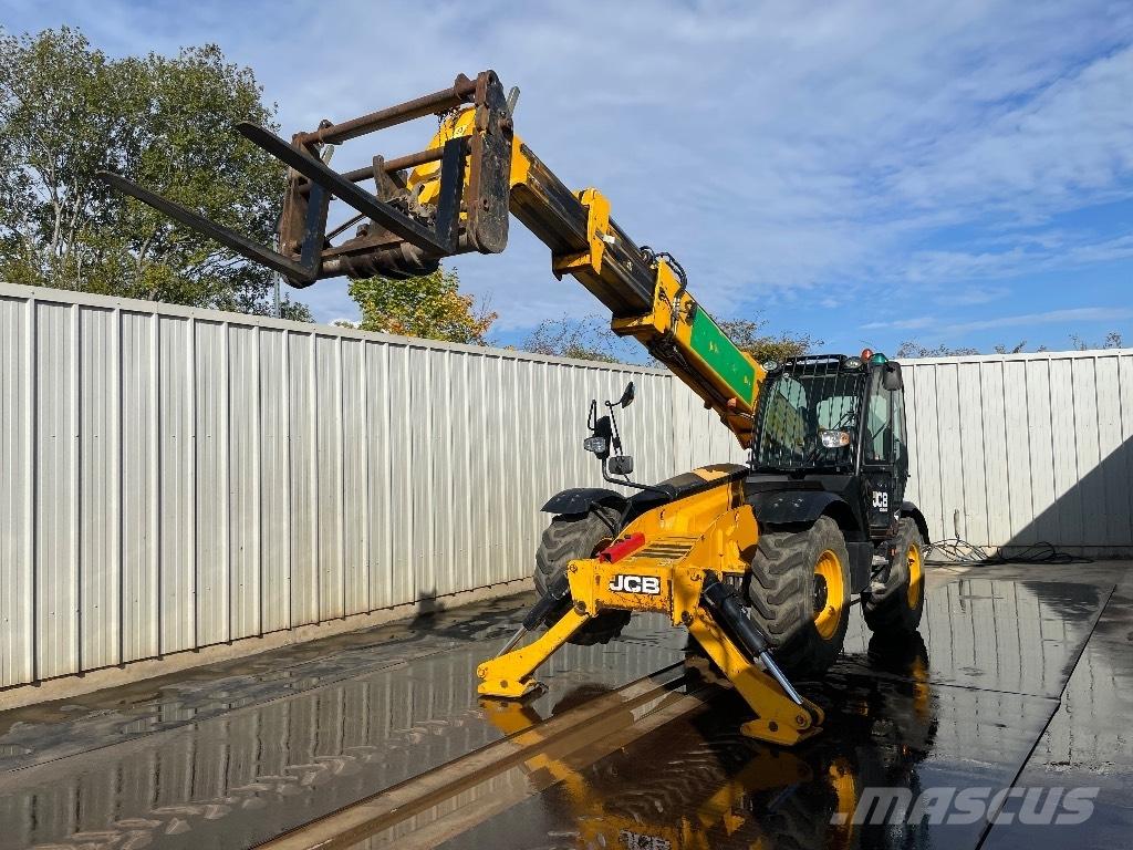 JCB 540-140 Hi Viz مناولات متداخلة