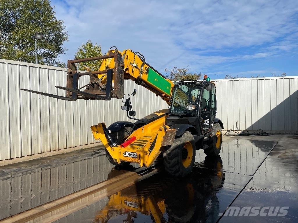 JCB 540-140 Hi Viz مناولات متداخلة