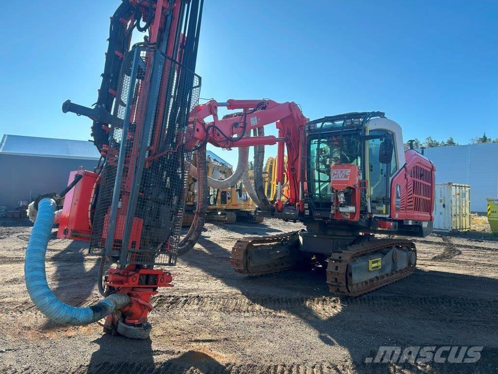 Sandvik DX 800I معدات الثقب السطحي