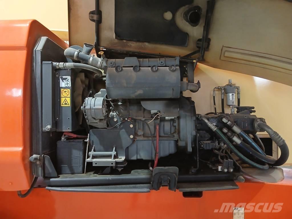 JLG 800 AJ رافعات سلة مفصلية