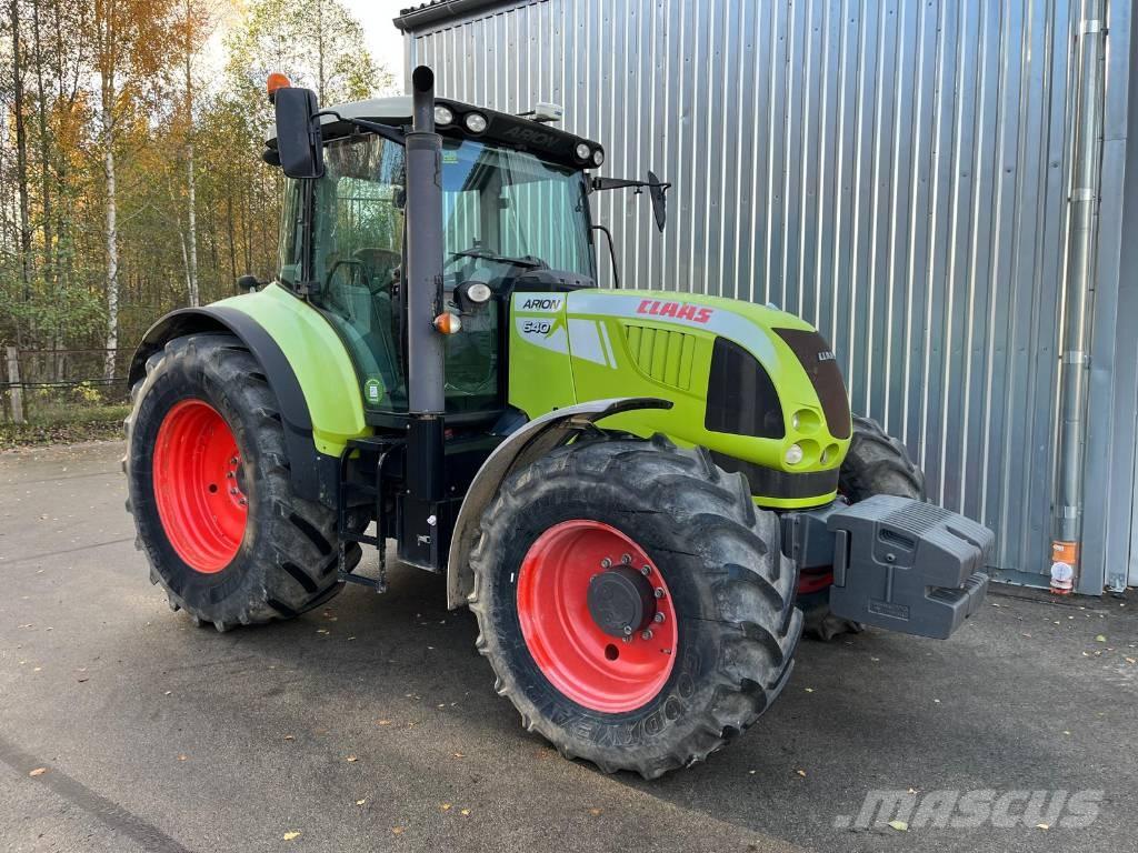 CLAAS Arion 640 CIS الجرارات