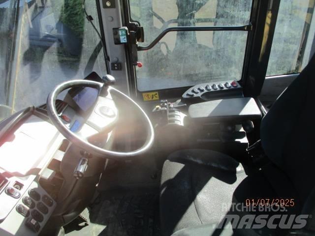Komatzu WA 380 لوادر بعجل