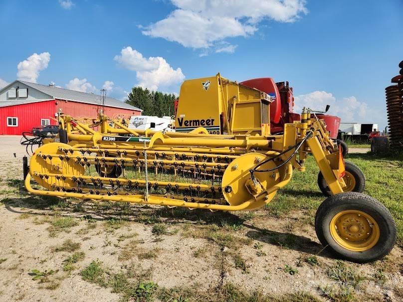 Vermeer R2300 مكابس وميبسات التبن