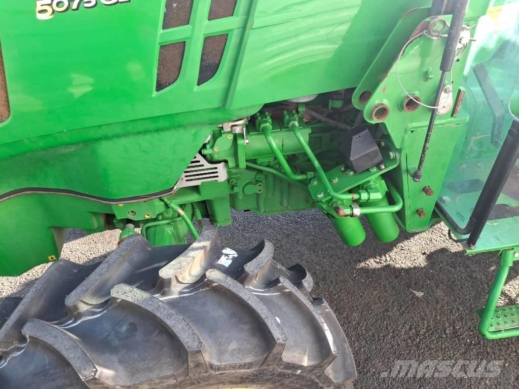 John Deere 5075GL الجرارات