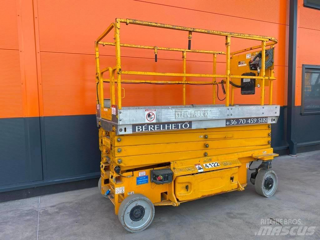 JLG 3246 ES رافعات مقصية الشكل