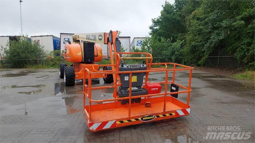 JLG 800AJ رافعات سلة مفصلية