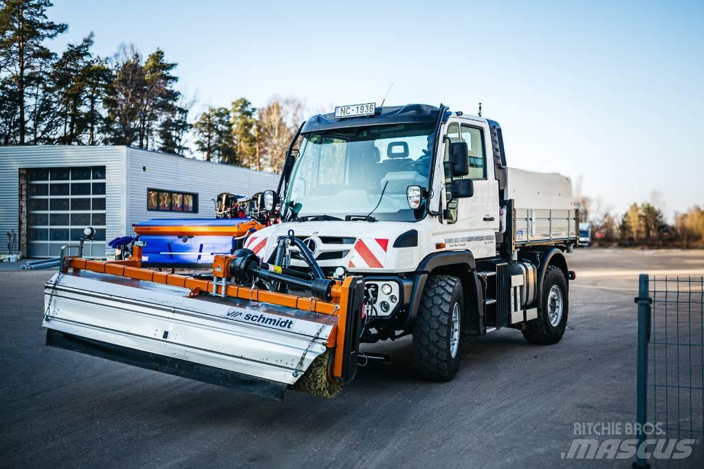 Unimog U 318 شاحنات كاسحة