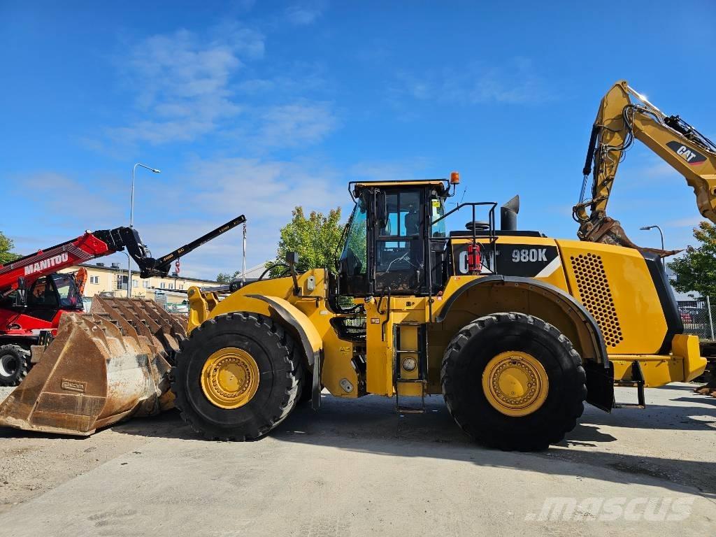 CAT 980 K لوادر بعجل