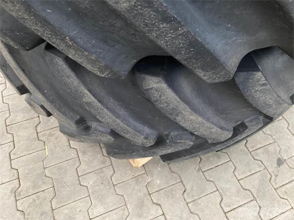 Starmaxx 600/70R30 الإطارات والعجلات والحافات