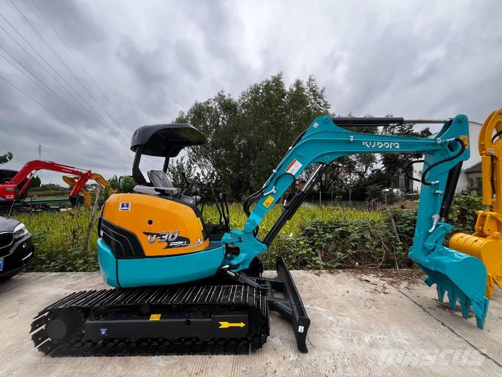 Kubota U 30 حفارات صغيرة أقل من 7 طن (حفارات صغيرة)