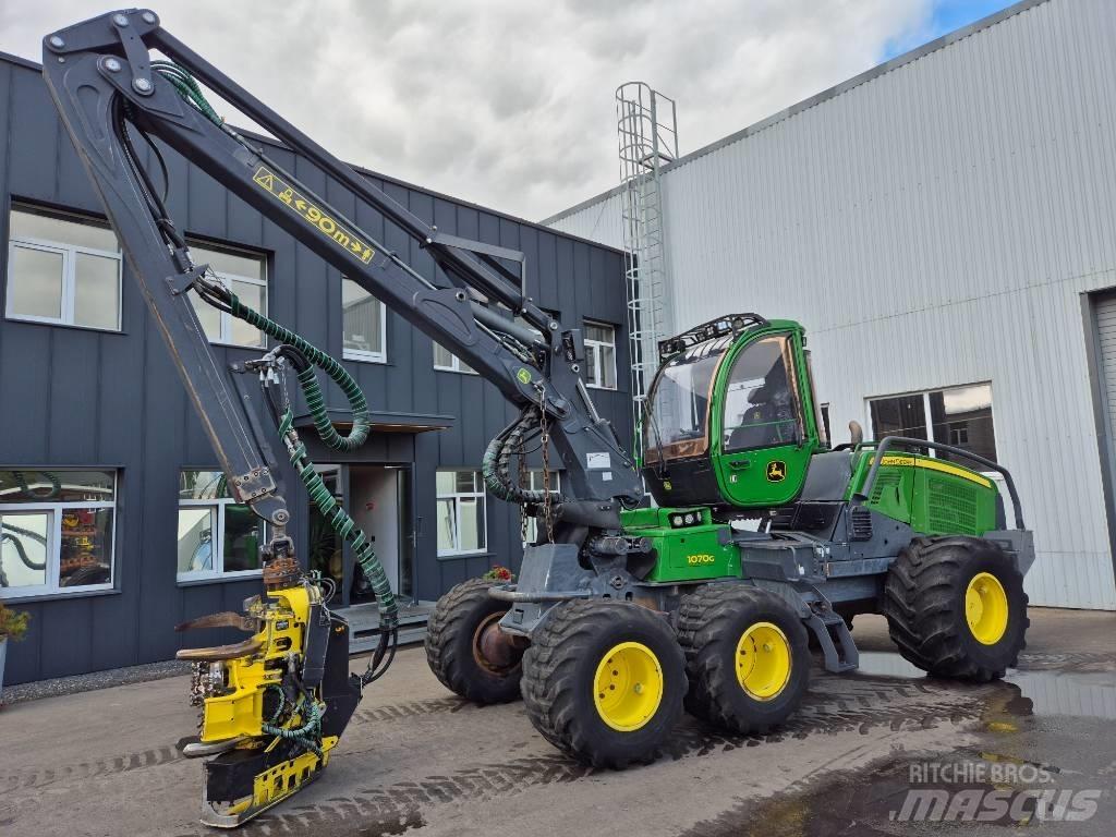 John Deere 1070 G حصادات