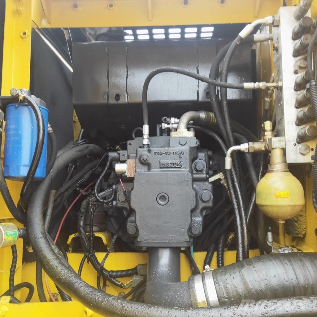 Komatsu PW160W-7 حفارات بعجل