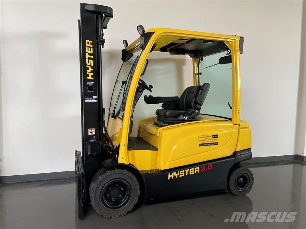 Hyster J3.0XN شاحنات ذات رافعات شوكية تعمل بالكهرباء