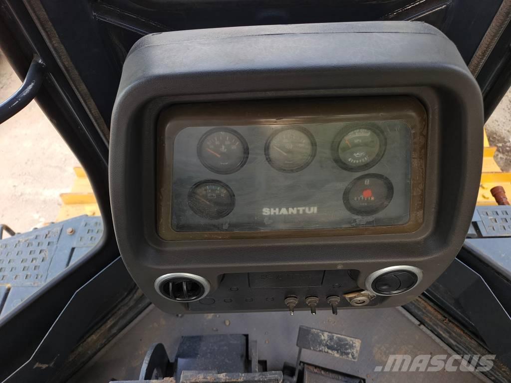 Shantui SD 32 بلدوزرات مجنزرة