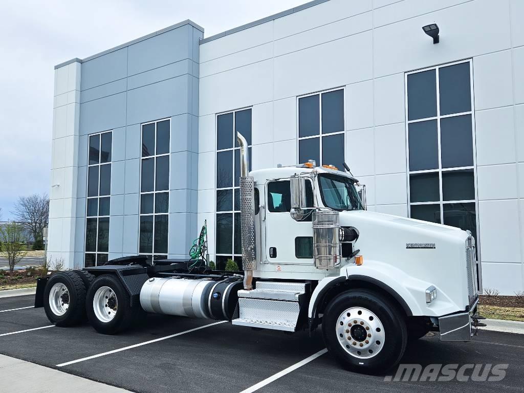 Kenworth T 800 وحدات الجر