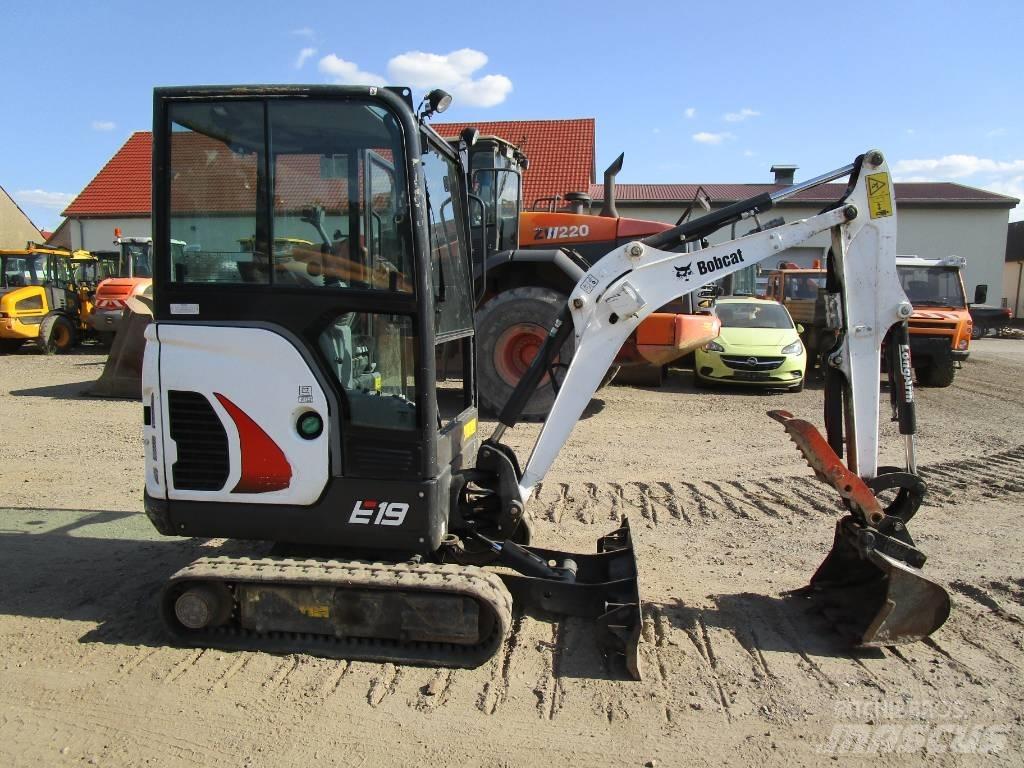 Bobcat E 19  V حفارات صغيرة أقل من 7 طن (حفارات صغيرة)