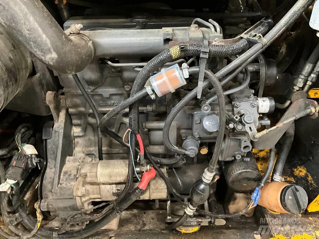 Bobcat S 450 لوادر انزلاقية التوجيه