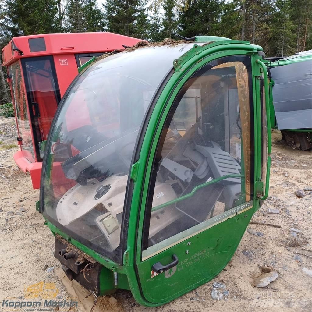 John Deere 1270e كابينة والداخلية
