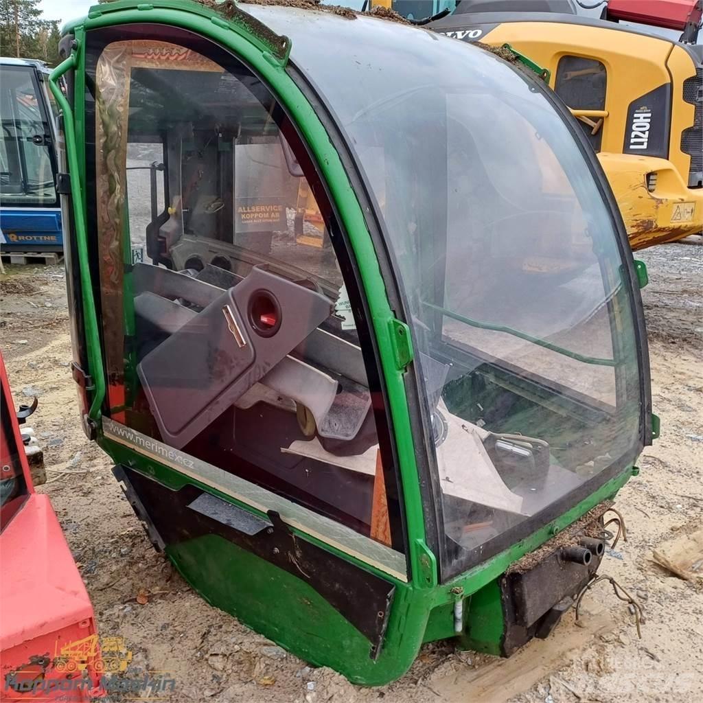 John Deere 1270e كابينة والداخلية