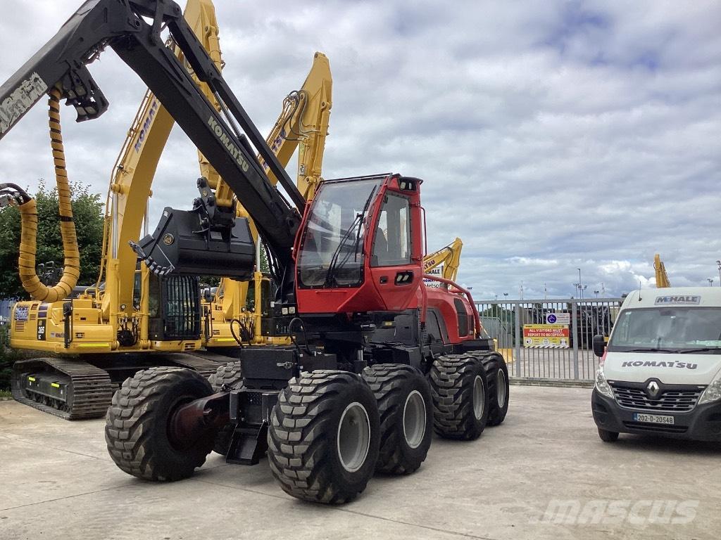Komatsu 931 XC حصادات