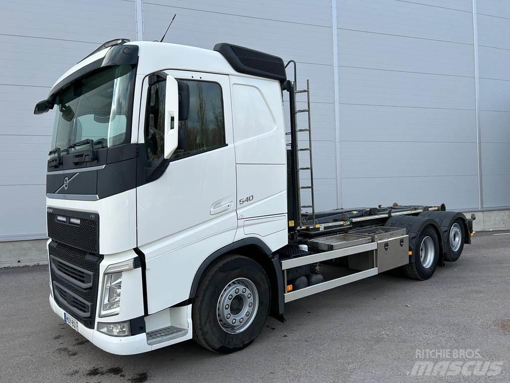 Volvo FH شاحنات الرافعات الخطافية