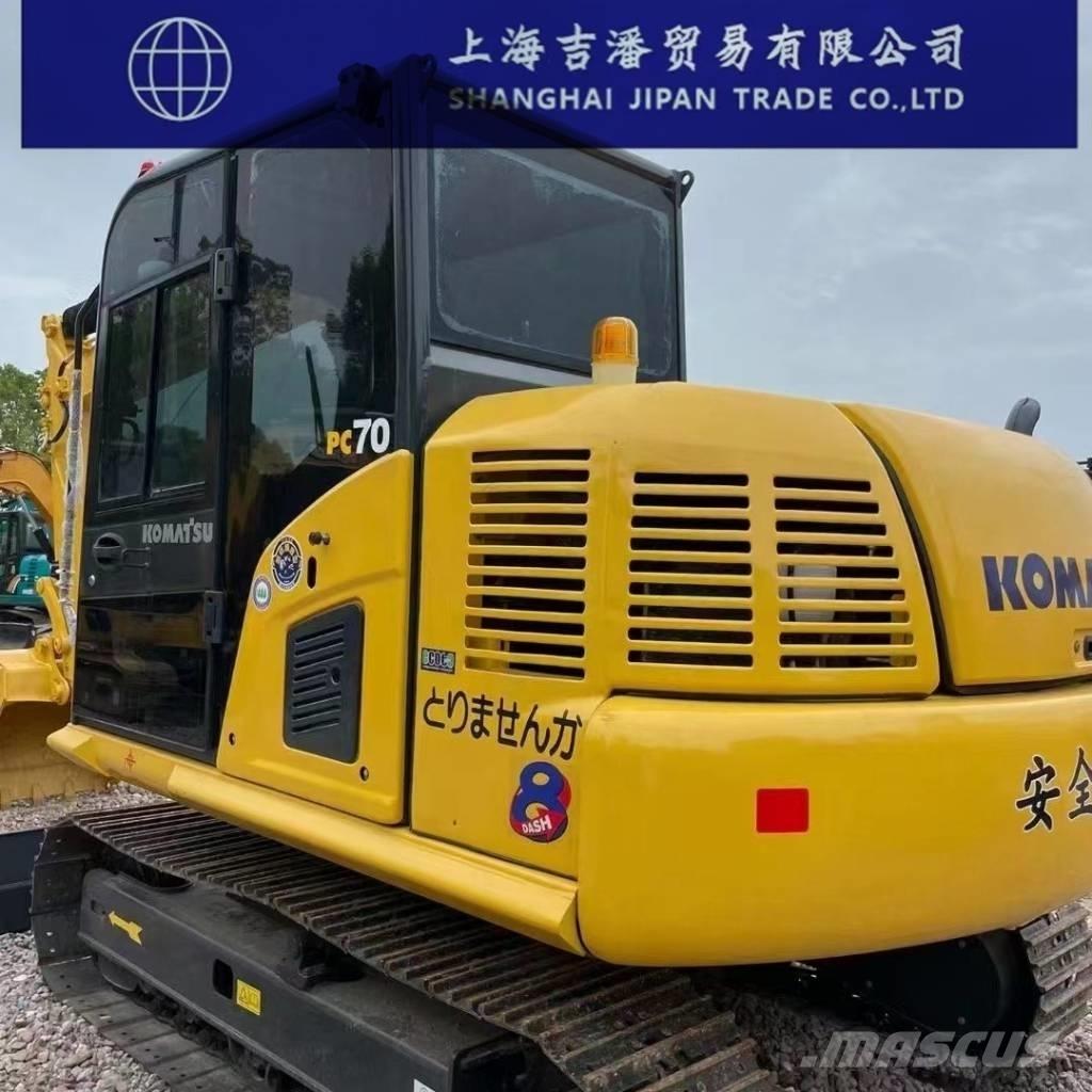 Komatsu PC 70 حفارات زحافة