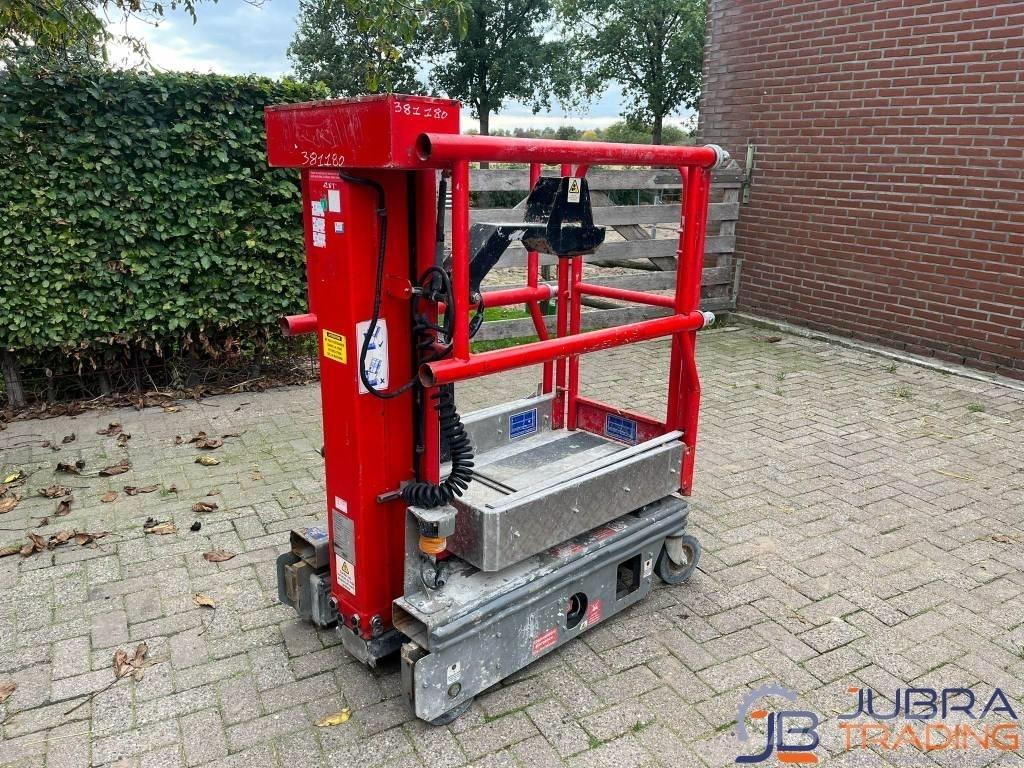 JLG Nano SP Plus رافعات ومنصات أخرى