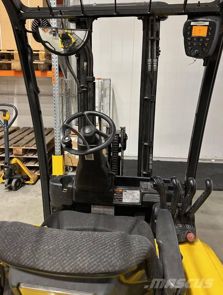 Yale ERP 16 VF شاحنات ذات رافعات شوكية تعمل بالكهرباء