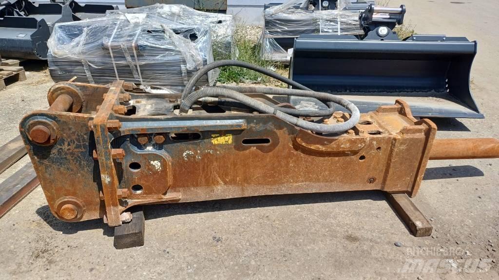 Komatsu JTHB 210-3 مطارق / كسارات