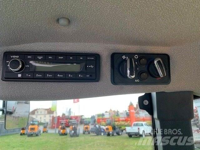 GiANT G5000 Tele لوادر بعجل