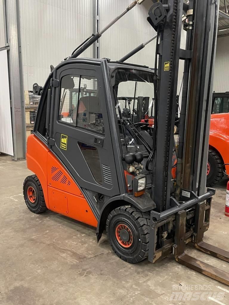 Linde H25D-02 شاحنات الديزل
