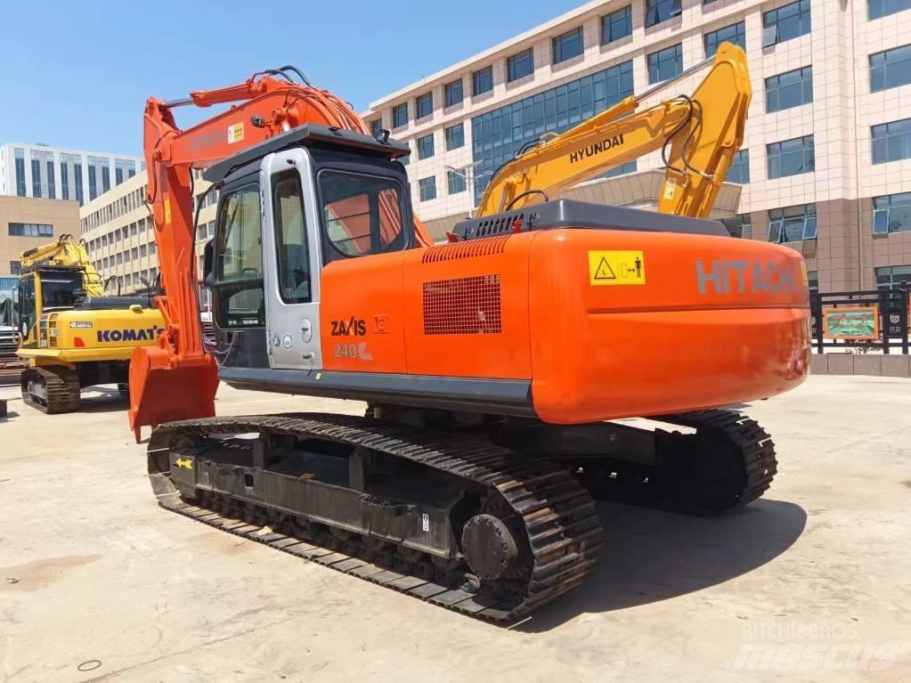 Hitachi ZX 240 حفارات زحافة