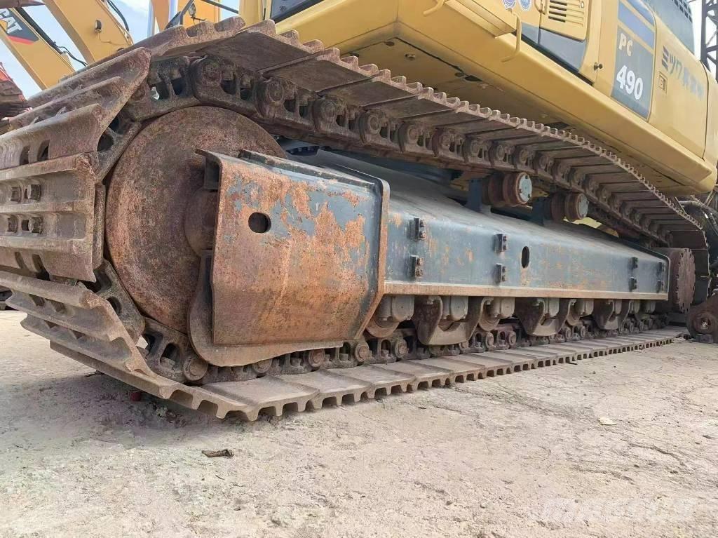 Komatsu PC490-10 حفارات زحافة