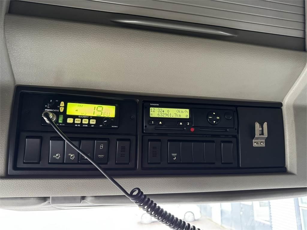 Volvo FMX500 6x4 وحدات الجر