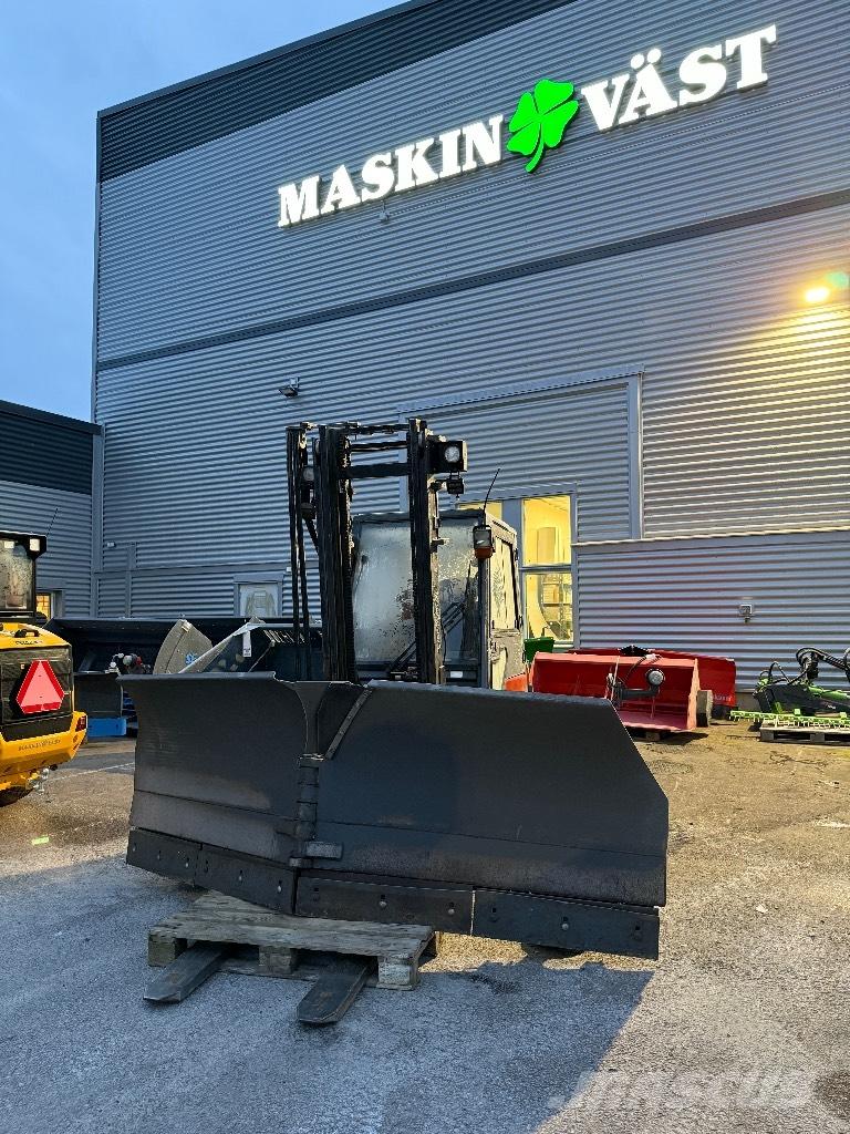 Holms KHV-320 حراثات ونصول الجليد