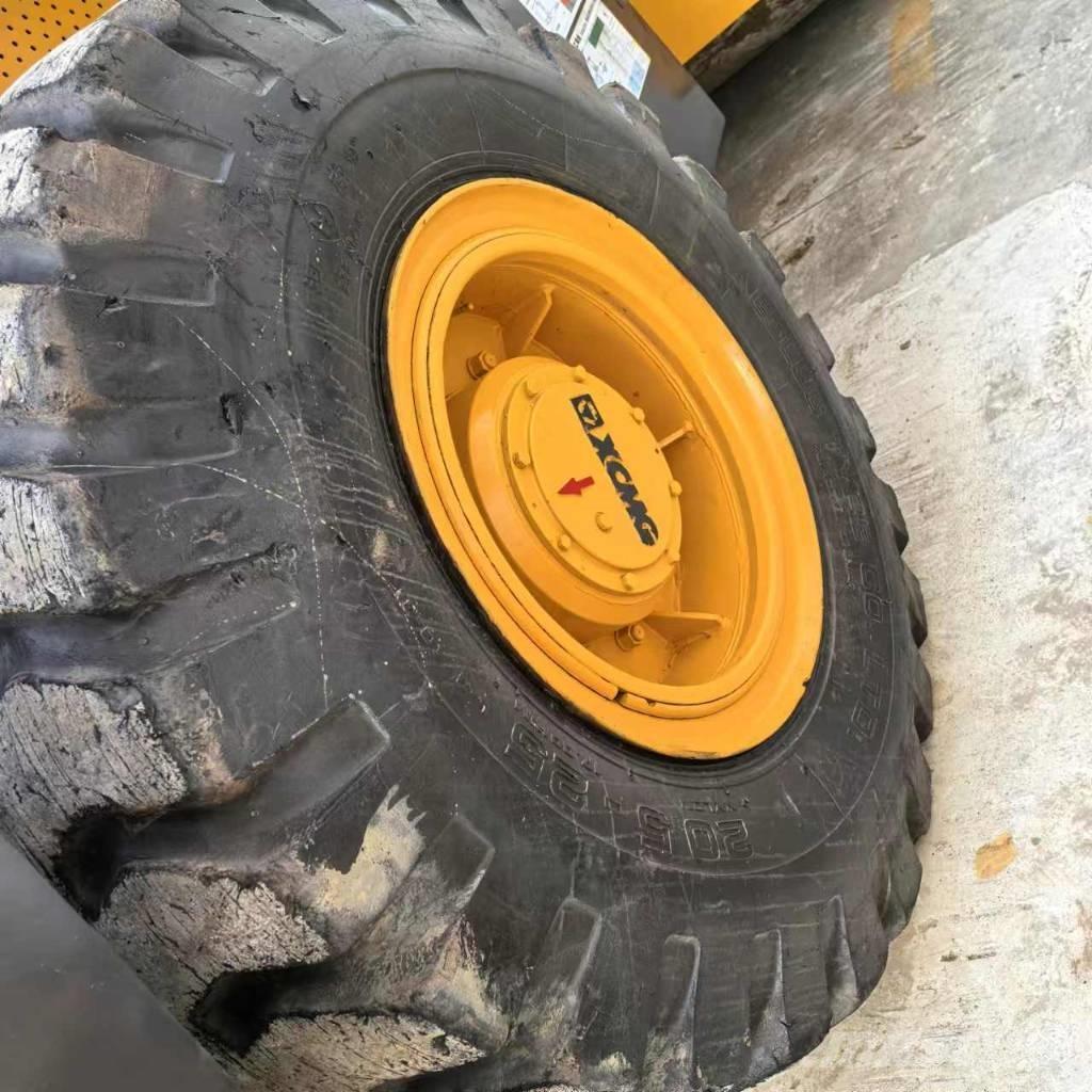 XCMG xs223j مداحل أحادية الأسطوانة