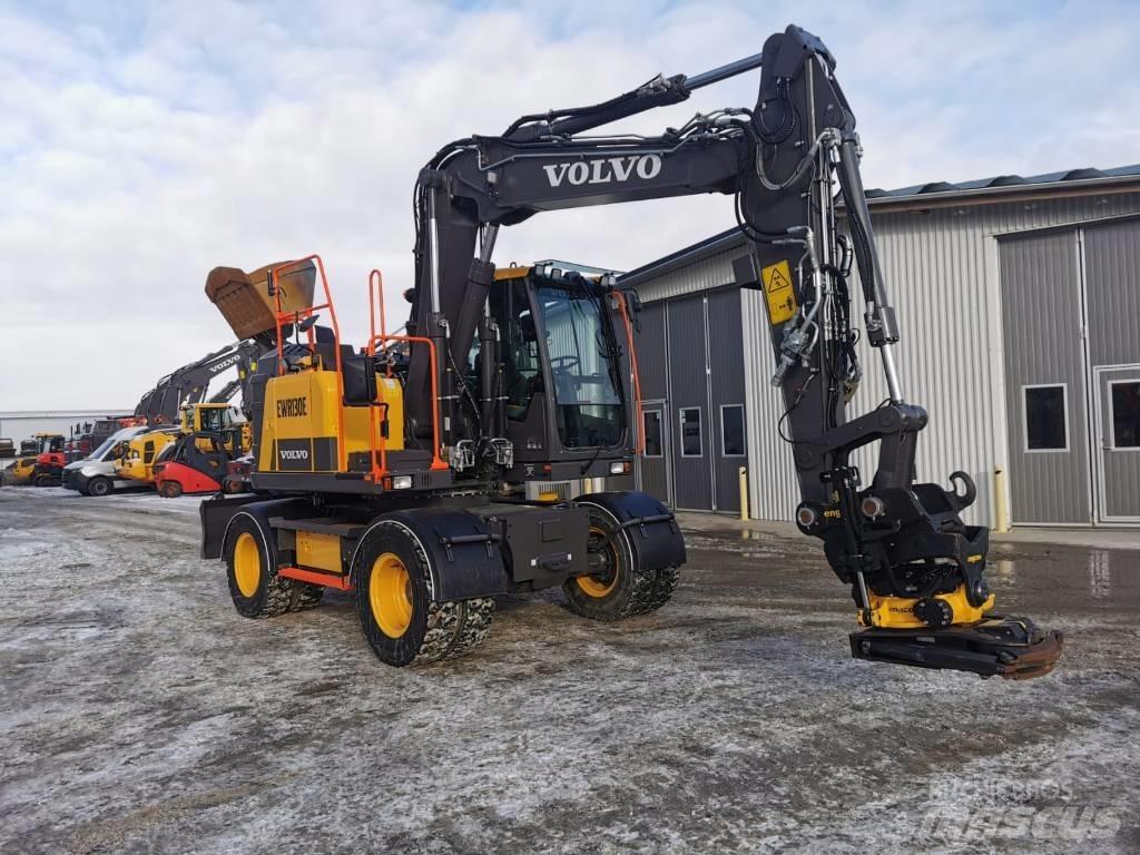 Volvo EWR130E حفارات بعجل