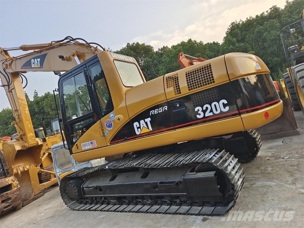 CAT 320 C L حفارات زحافة