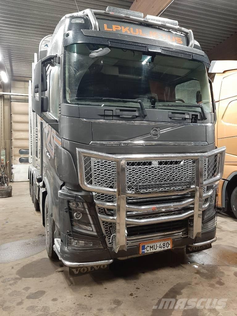 Volvo FH 16 شاحنات أشجار