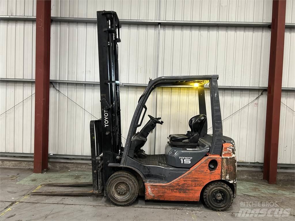 Toyota 02-8FDF15 شاحنات الديزل