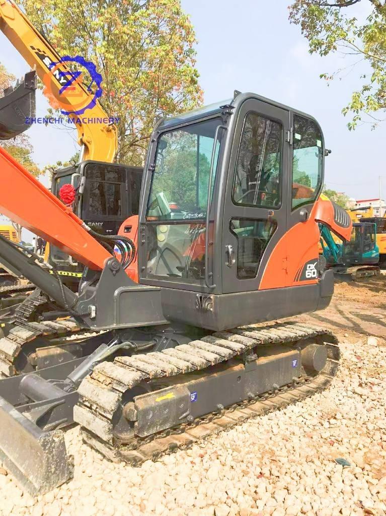 Doosan DX 60 حفارات صغيرة أقل من 7 طن (حفارات صغيرة)