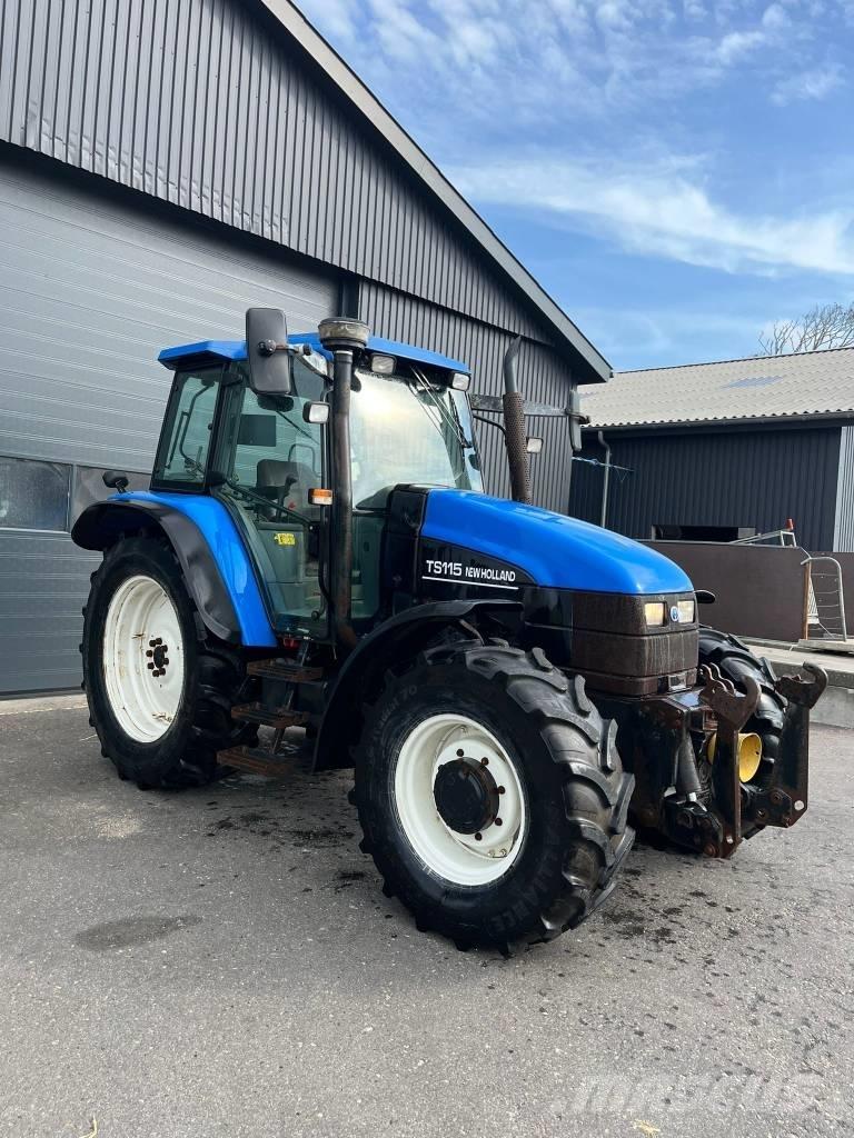 New Holland TS 115 الجرارات