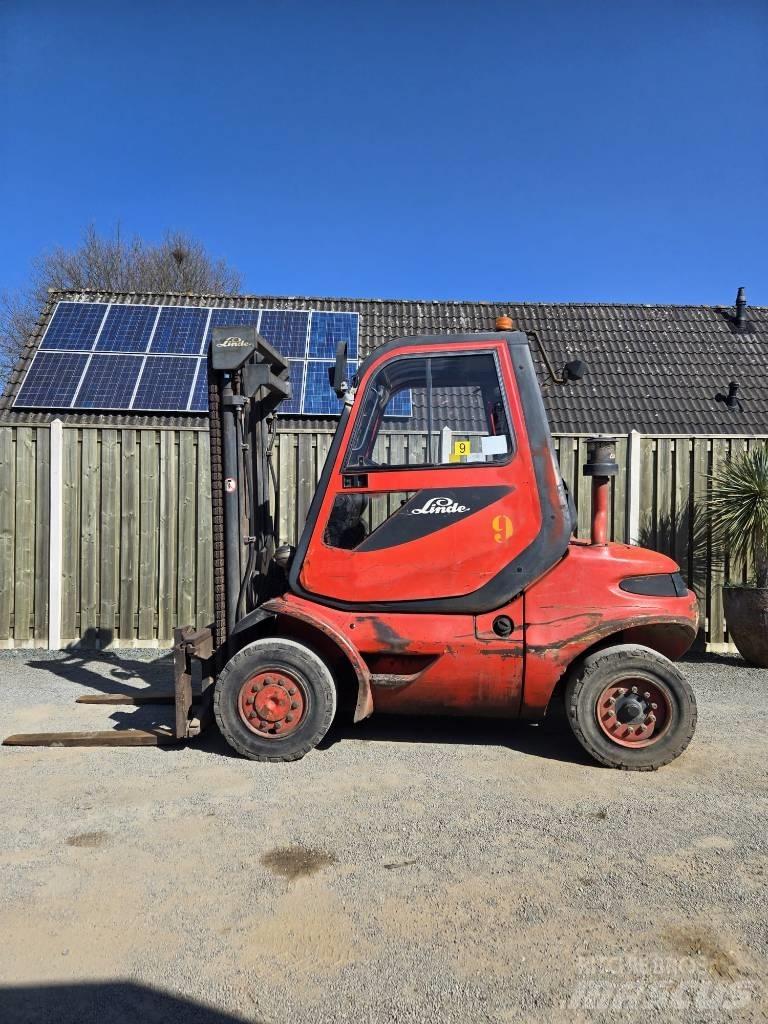 Linde H 40 D-04 شاحنات الديزل