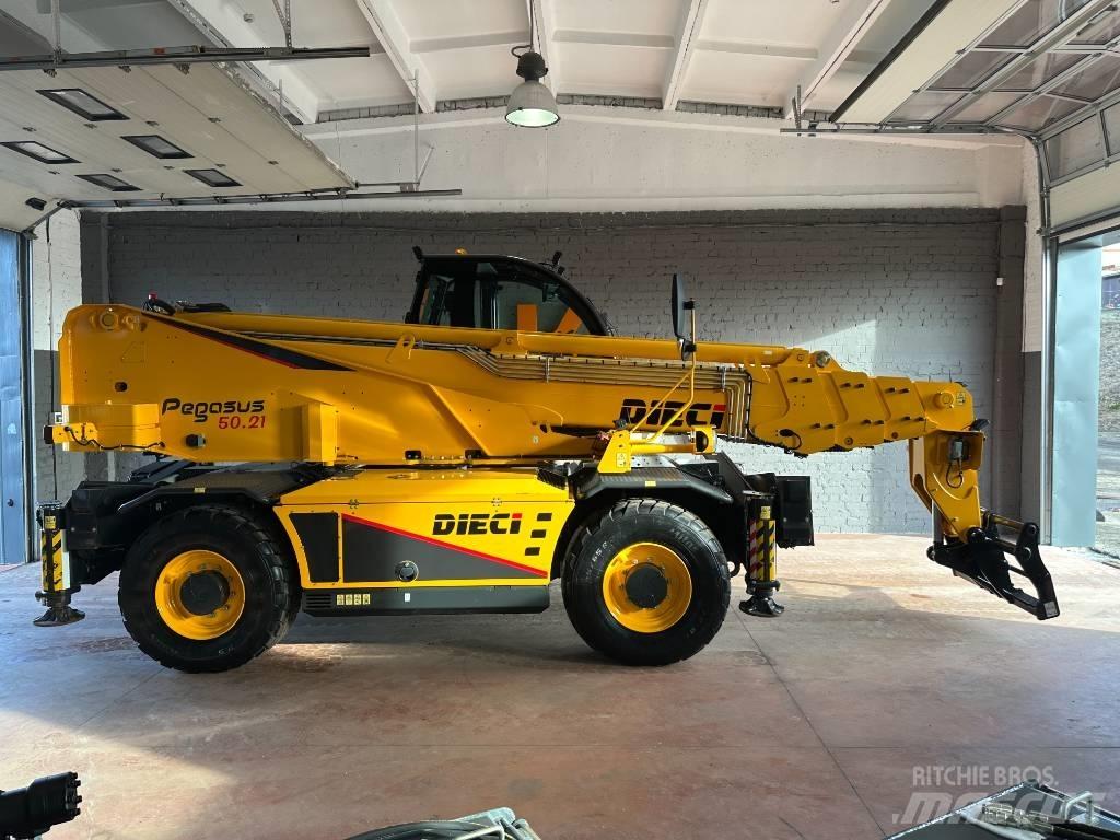 Dieci Pegasus 50.21 مناولات متداخلة