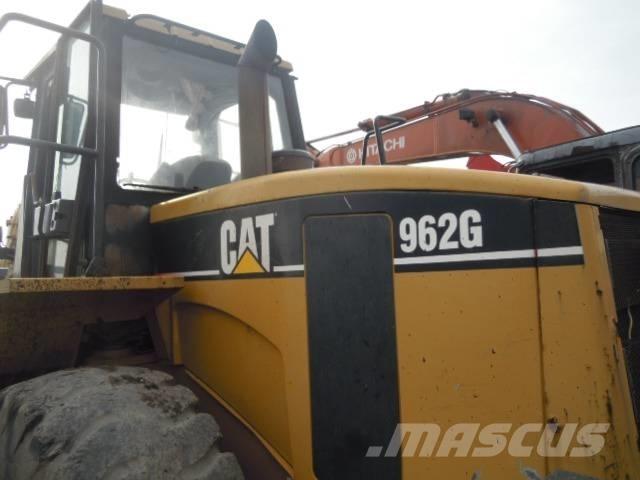 CAT 962 G لوادر بعجل