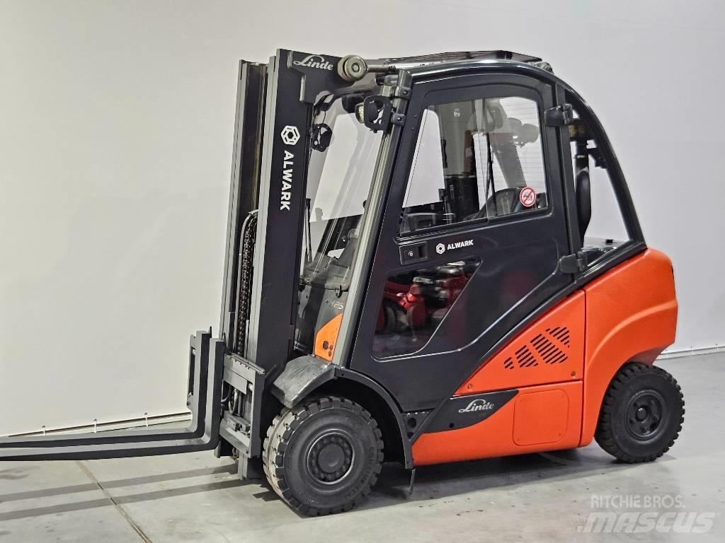 Linde H25D شاحنات الديزل