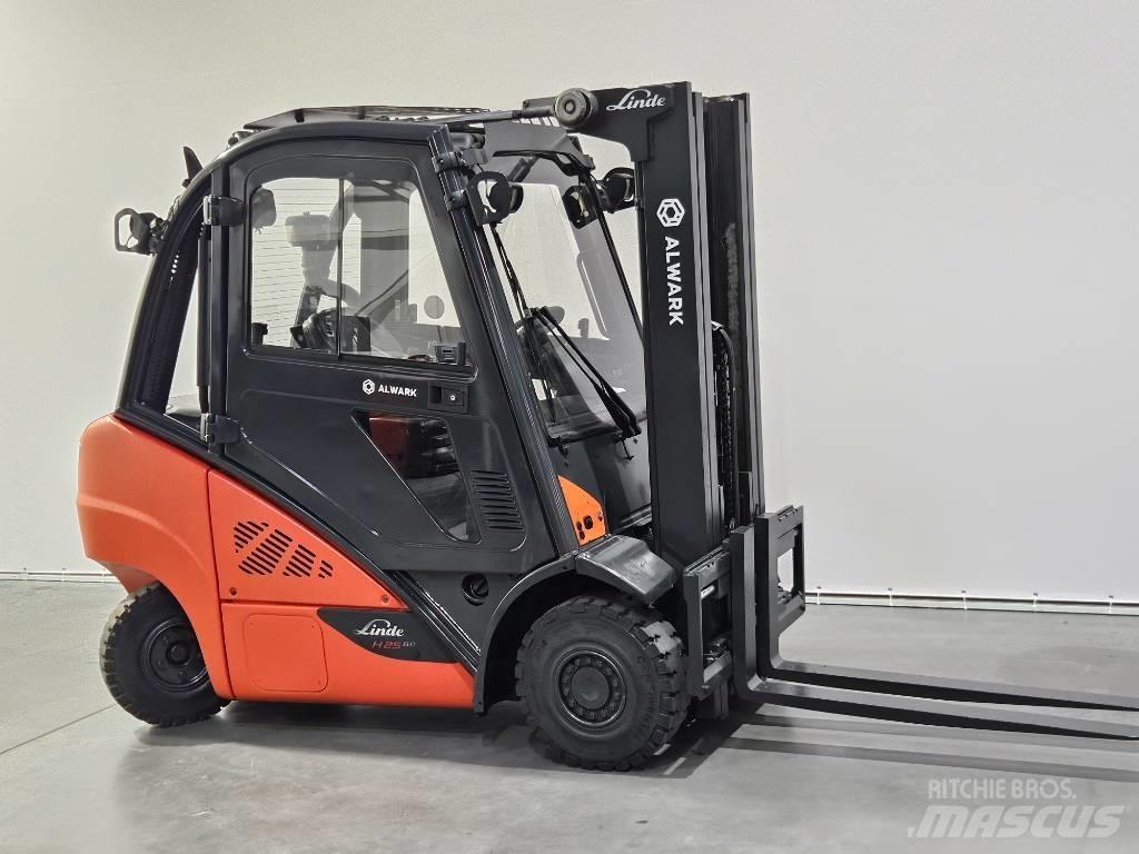 Linde H25D شاحنات الديزل