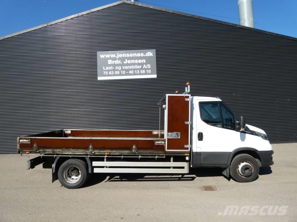 Iveco 70C 18 شاحنات مسطحة/مفصلية الجوانب