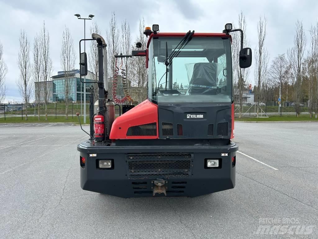 Kalmar TR618i جرارات صالات المطارات